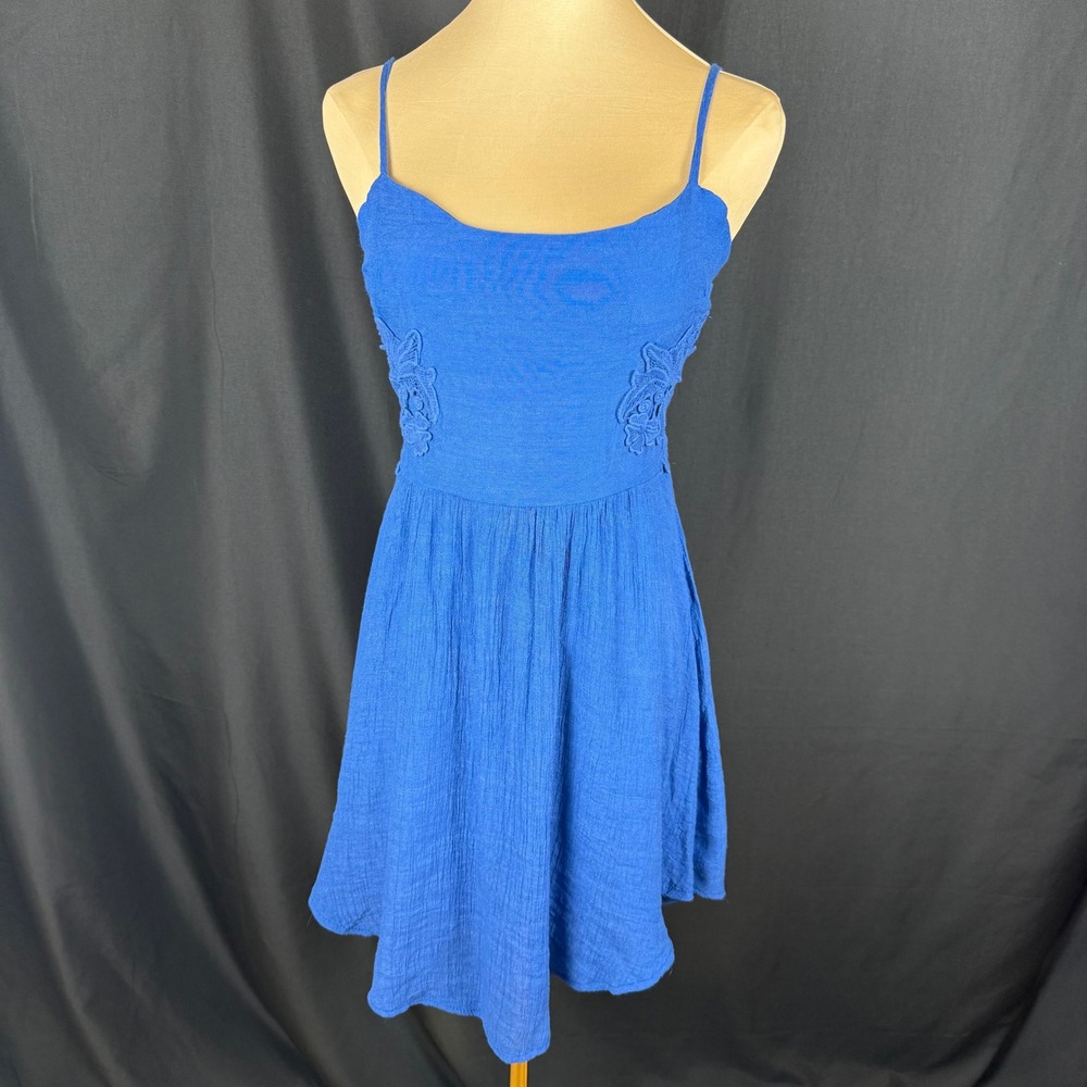 Socialite Blue Gauze Dress with Lace Inserts Sz M